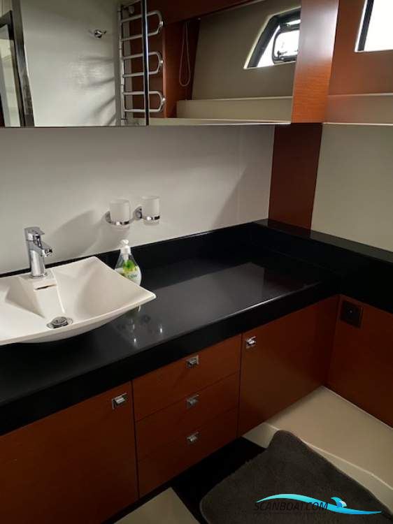 Jeanneau 550s Ixus Joystick