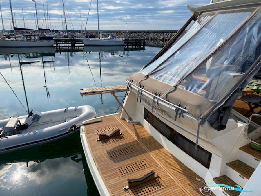 Jeanneau 550s Ixus Joystick