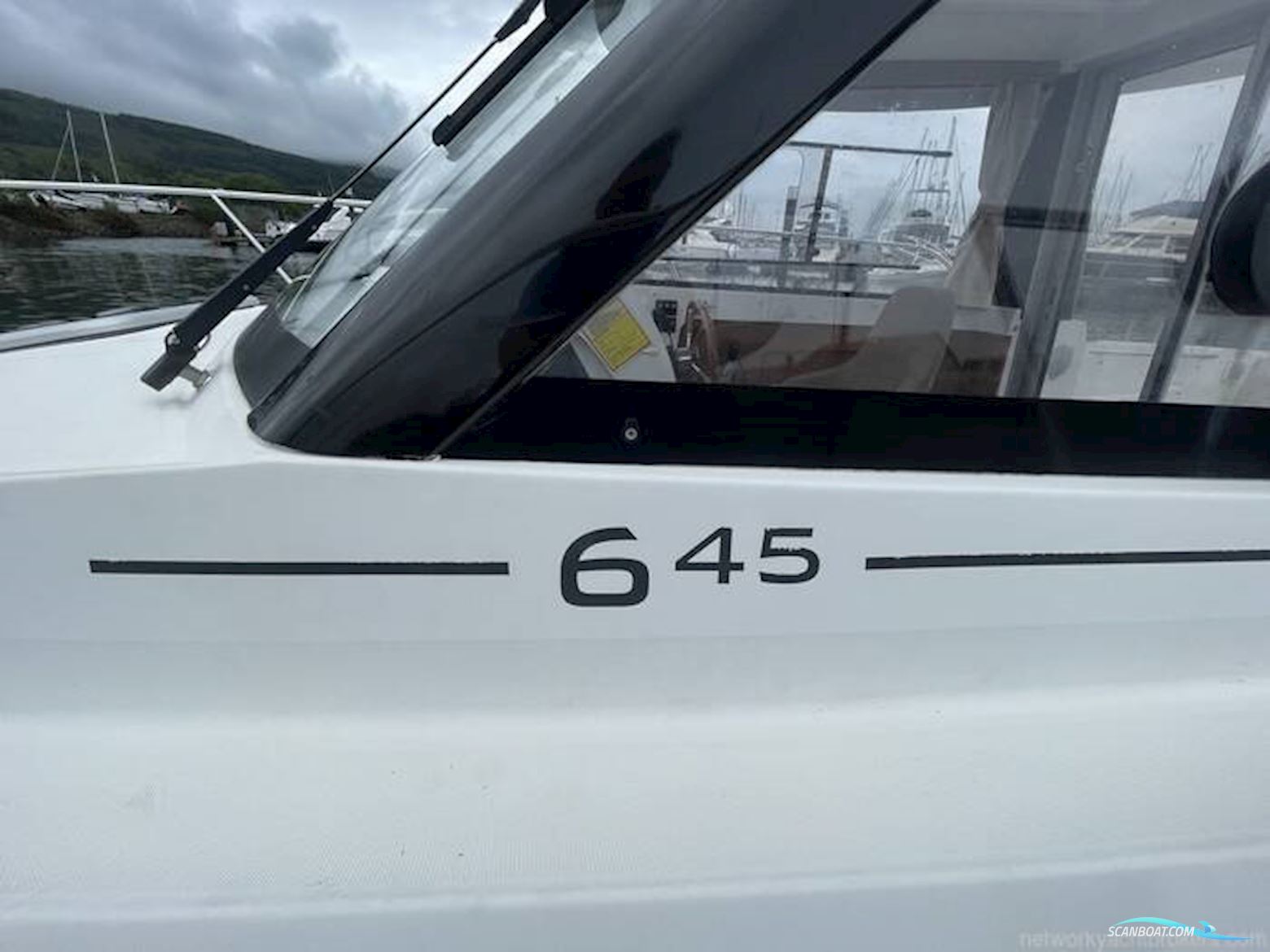 Jeanneau 645
