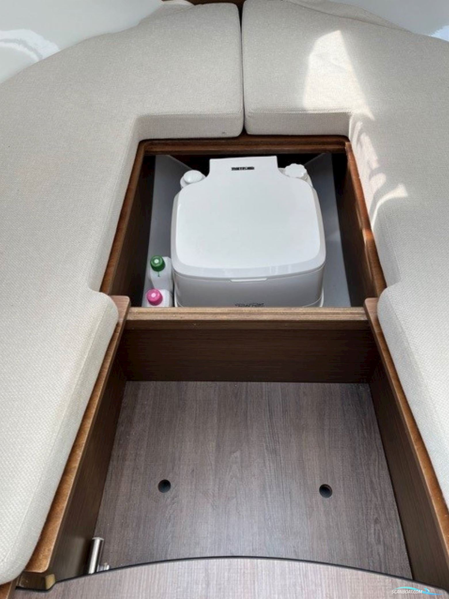 Jeanneau 6.5 DC - 175 HK Yamaha/Udstyr