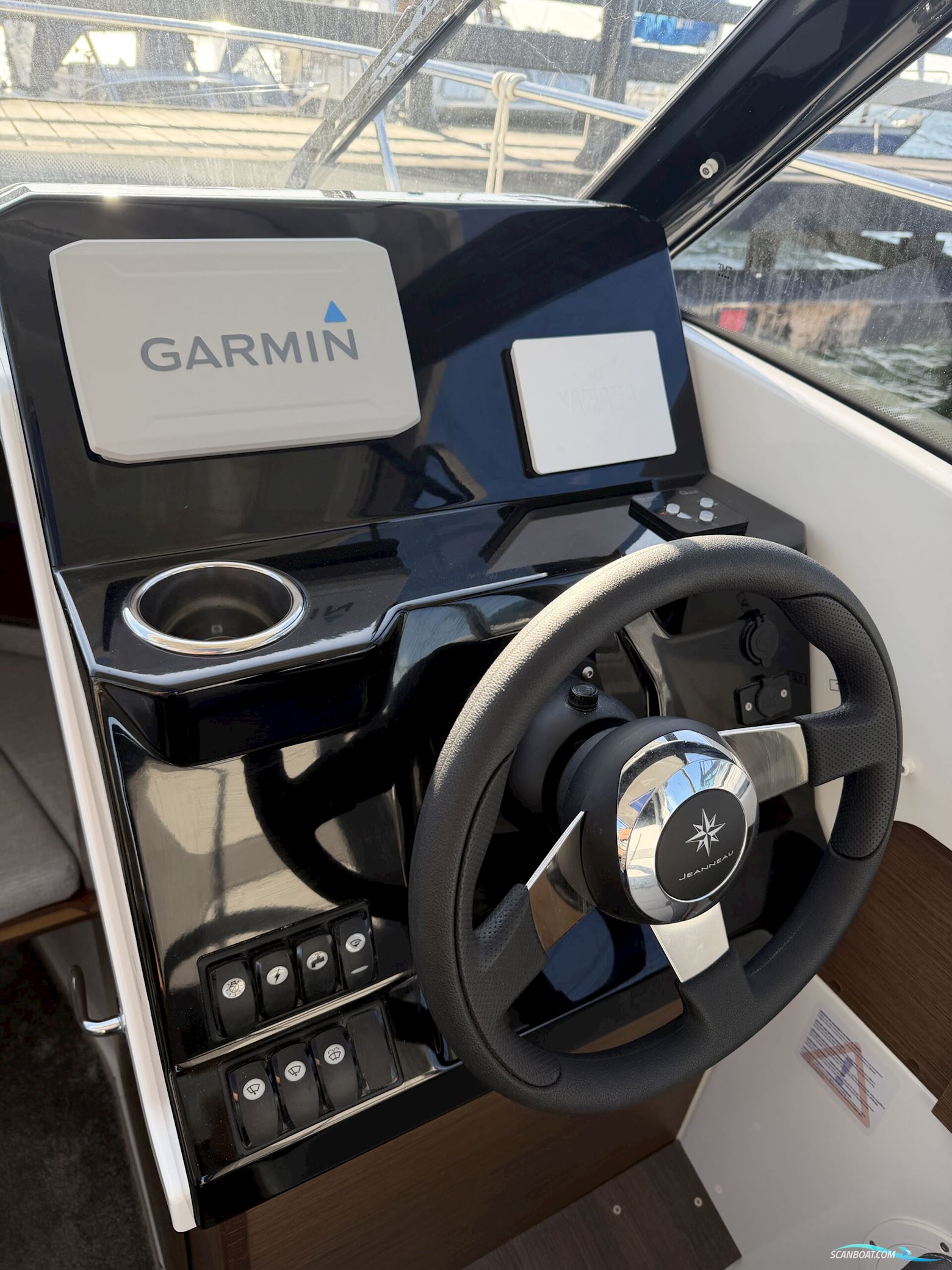 Jeanneau 695 Cruiser Serie2