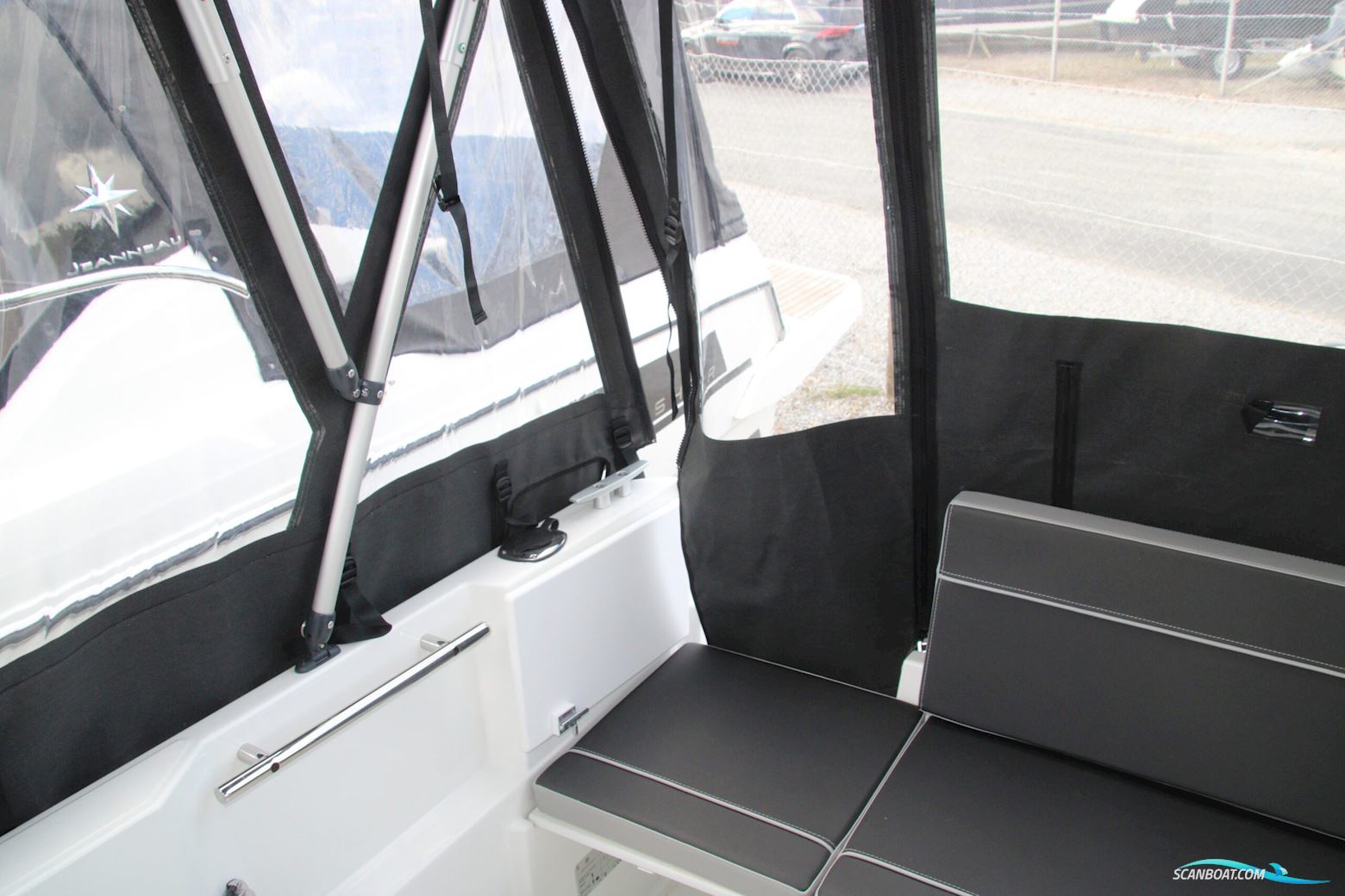Jeanneau 695 Cruiser Serie2