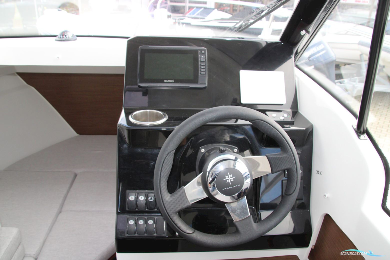 Jeanneau 695 Cruiser Serie2