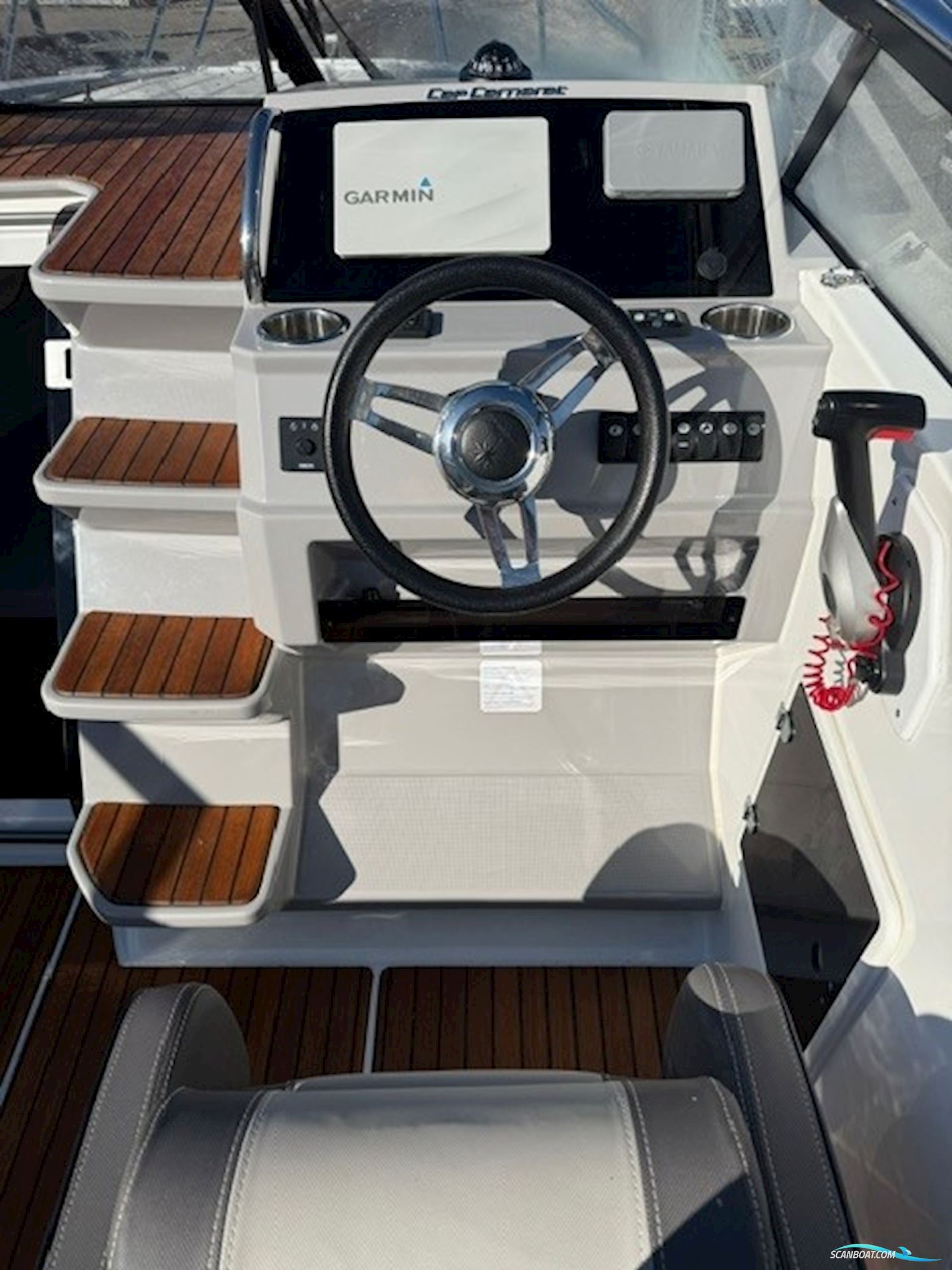 Jeanneau 7.5 DC Cap Camarat S2