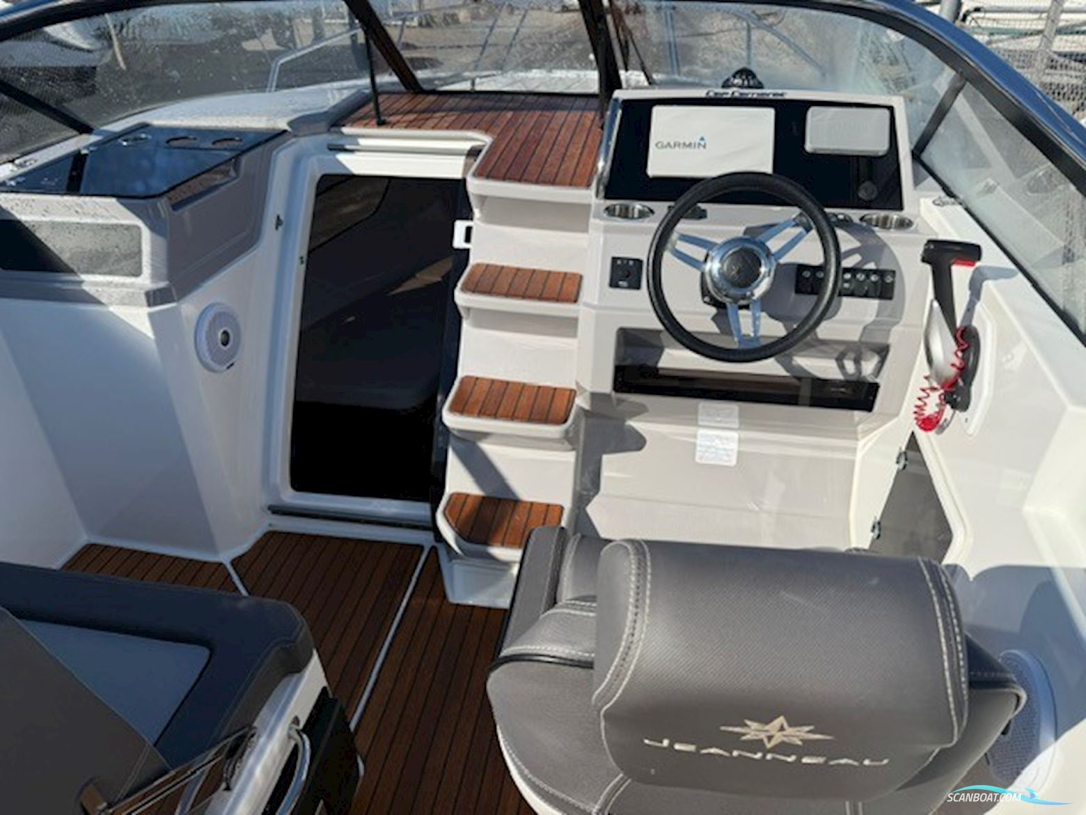 Jeanneau 7.5 DC Cap Camarat S2