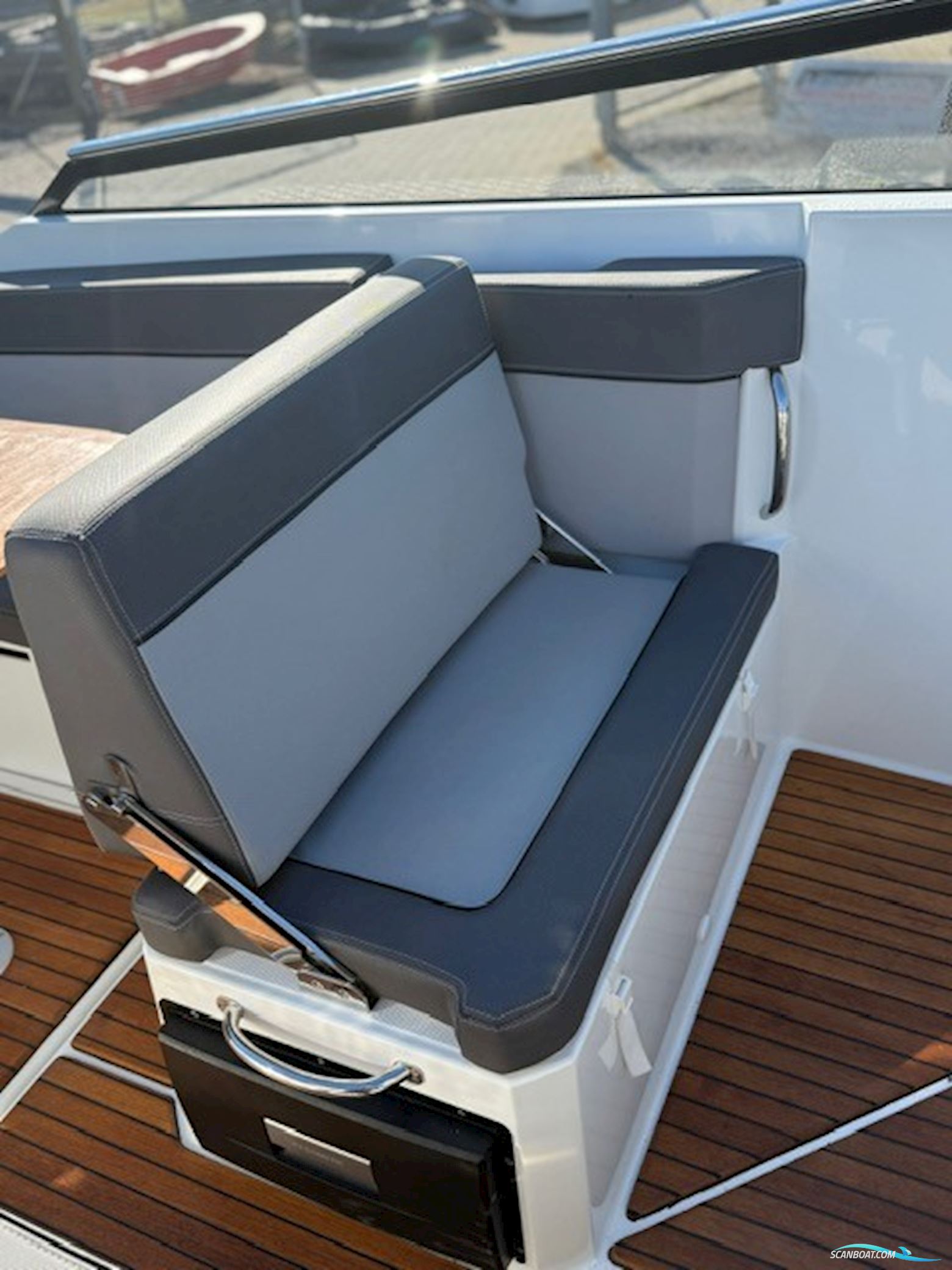 Jeanneau 7.5 DC Cap Camarat S2