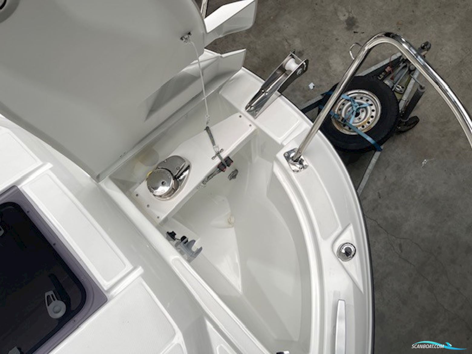 Jeanneau 795 Merry Fisher Serie 2