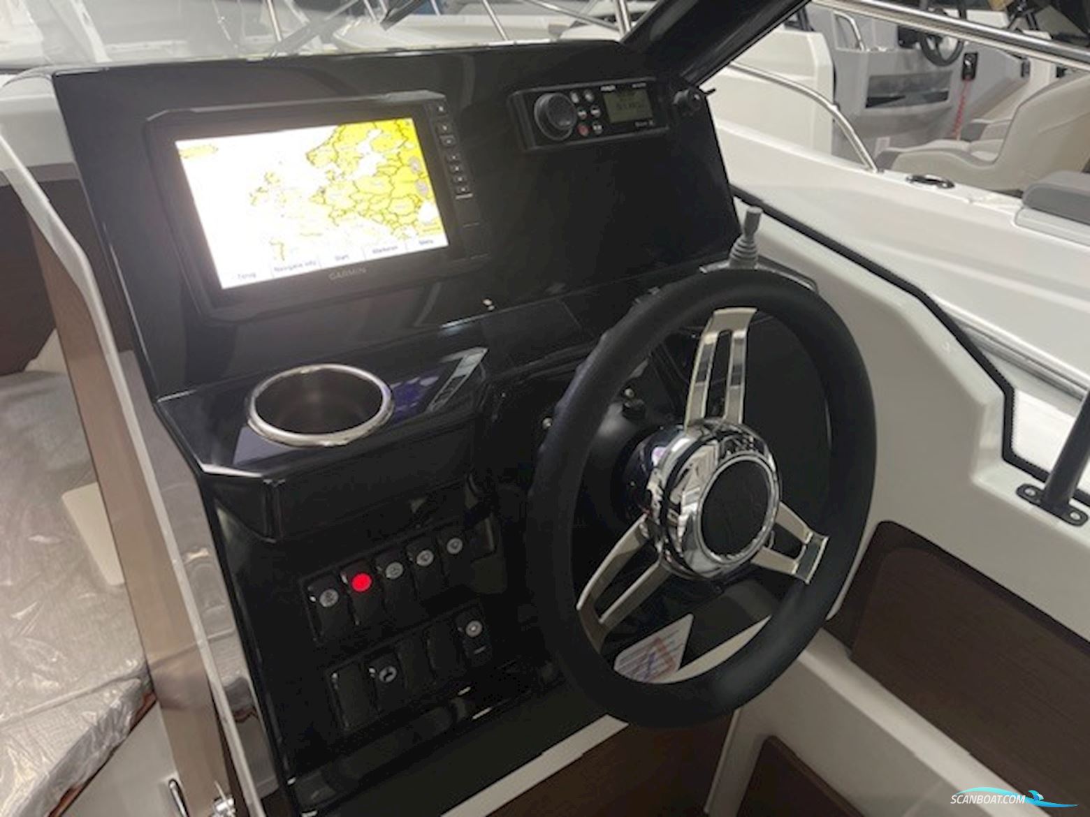 Jeanneau 795 Merry Fisher Serie 2