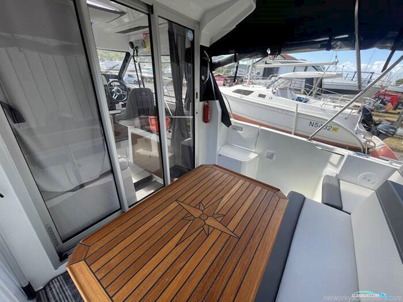 Jeanneau 795 S2