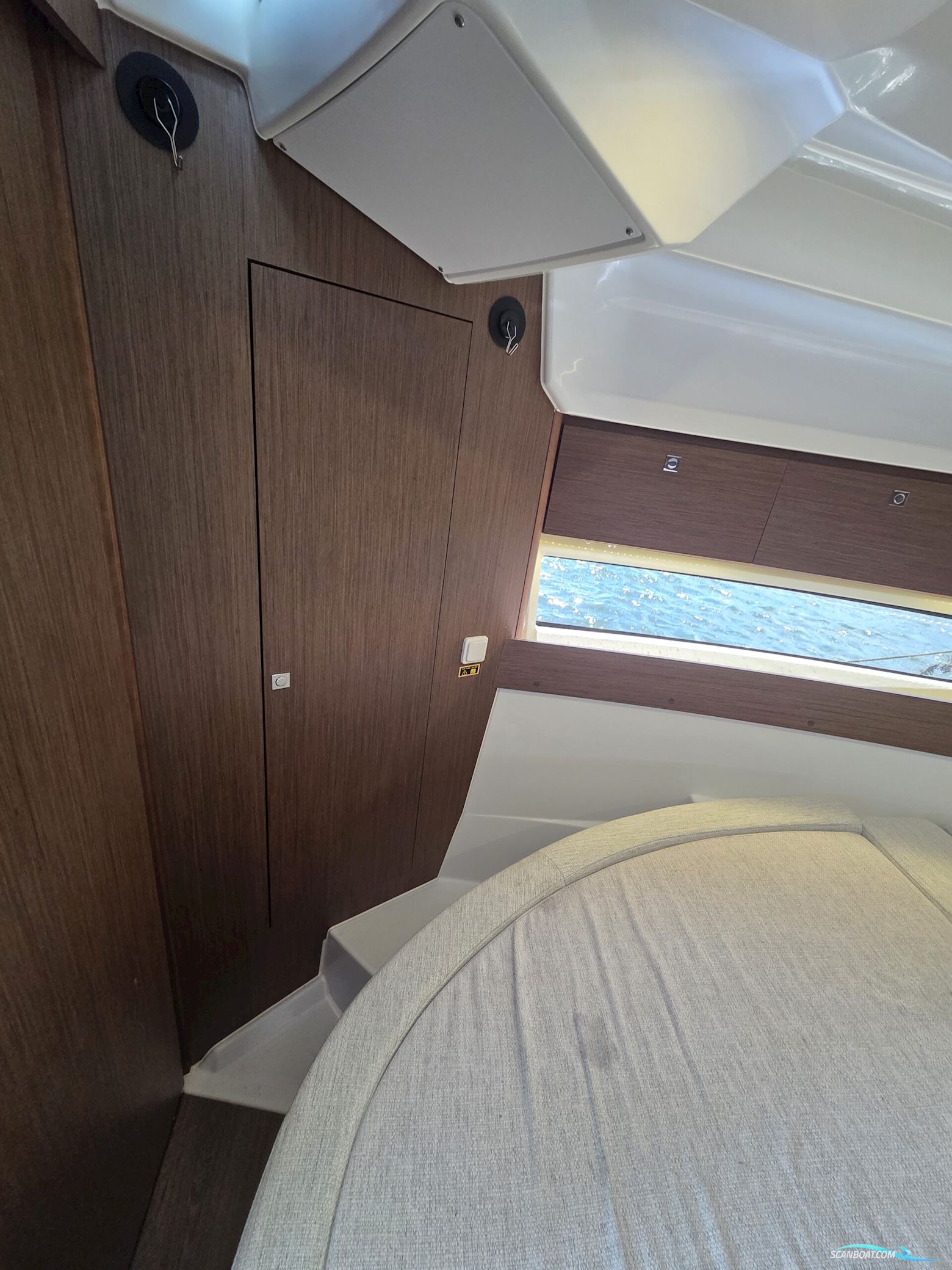 Jeanneau 895 Merry Fisher Coupe'