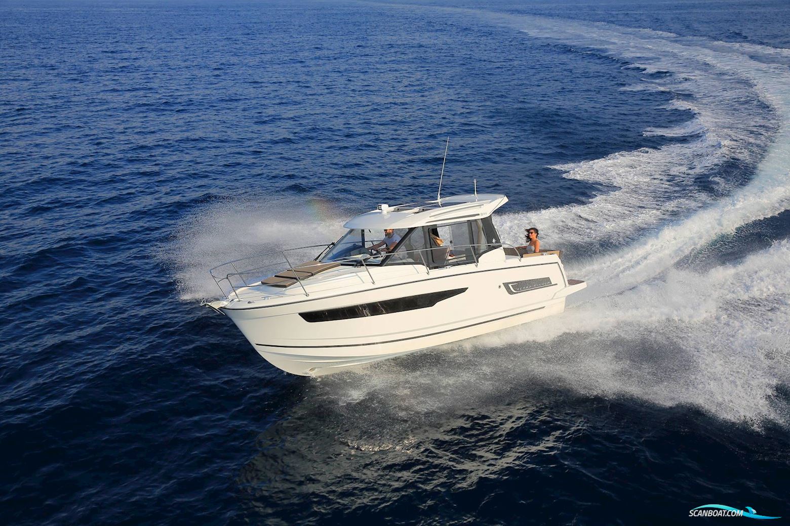 Jeanneau 895 Merry Fisher Cruiser