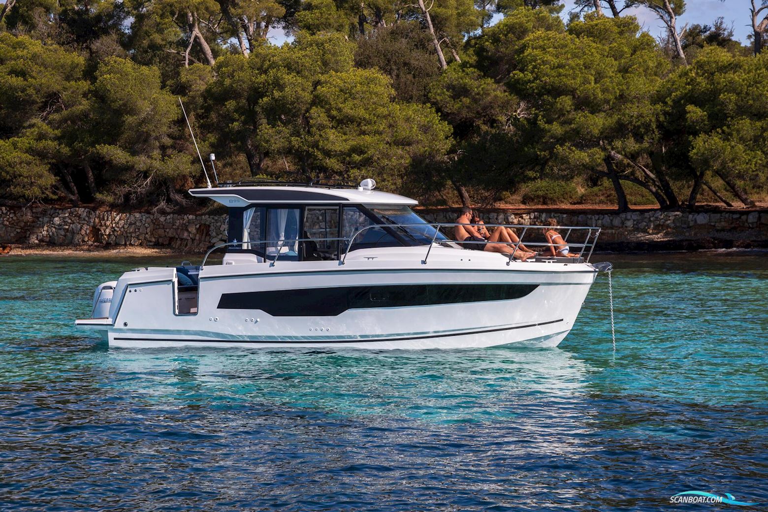 Jeanneau 895 Merry Fisher Cruiser
