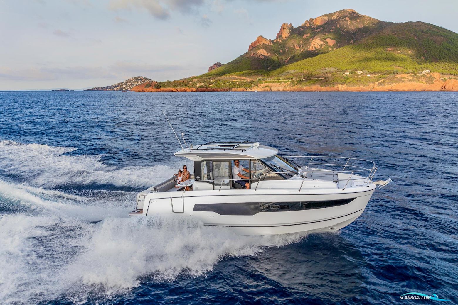 Jeanneau 895 Merry Fisher Serie2