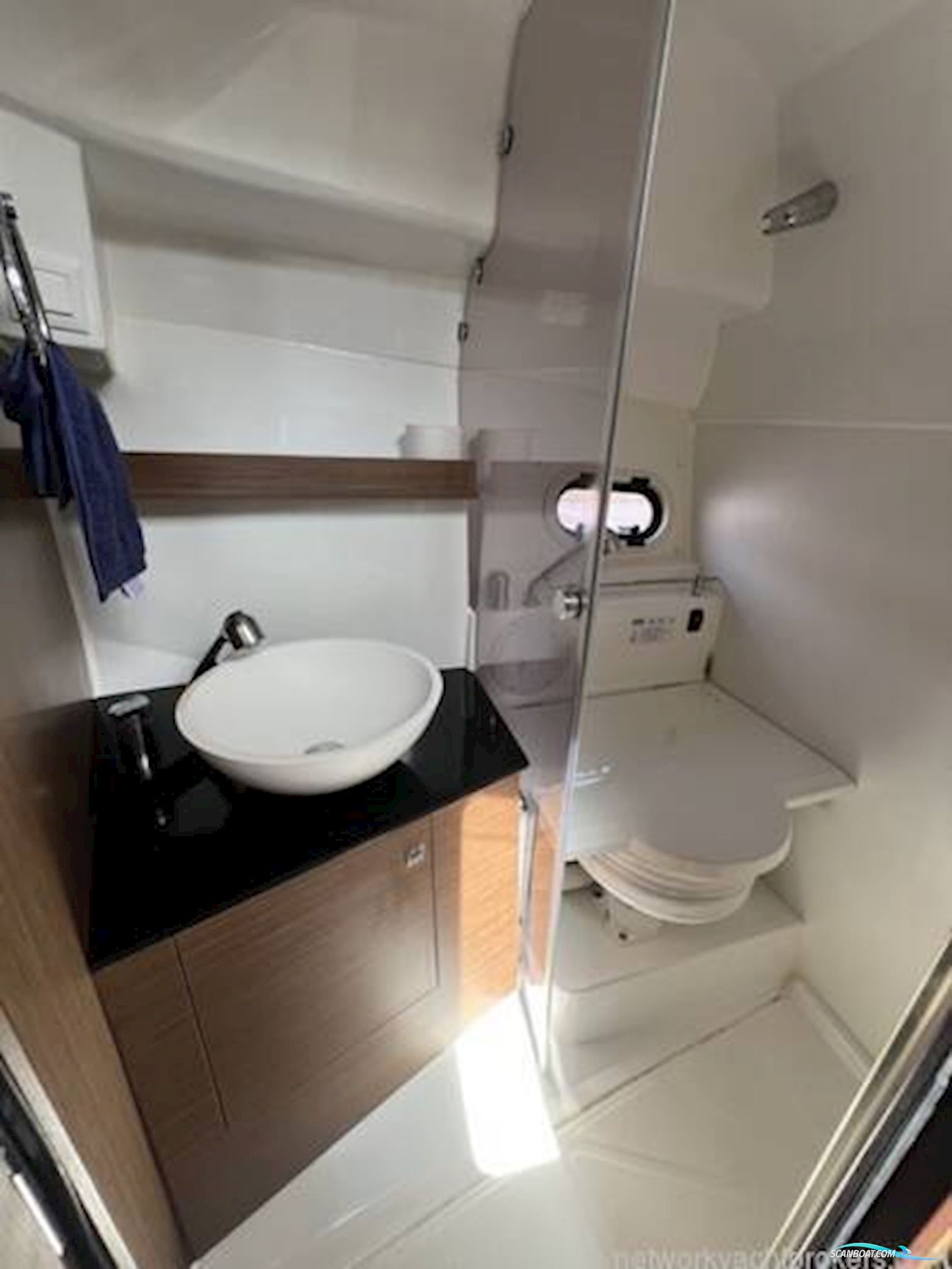 Jeanneau 9.0WA Cap Camarat