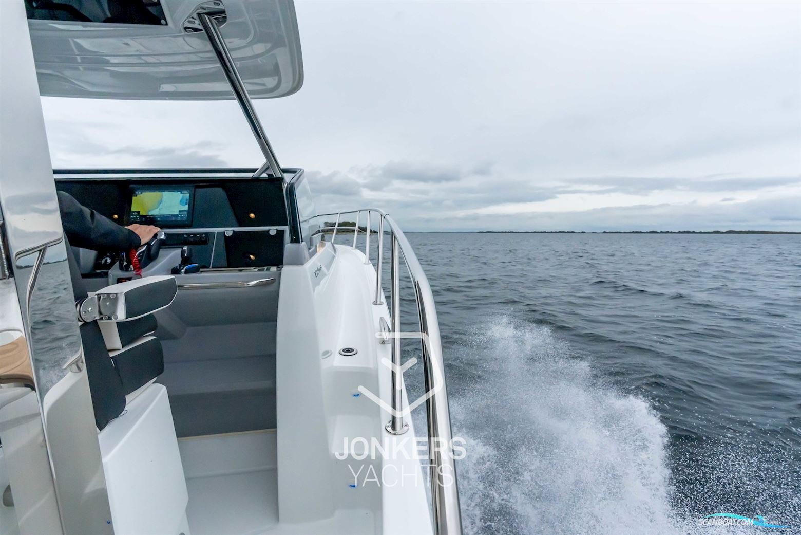 Jeanneau Cap Camarat 10.5 WA S2