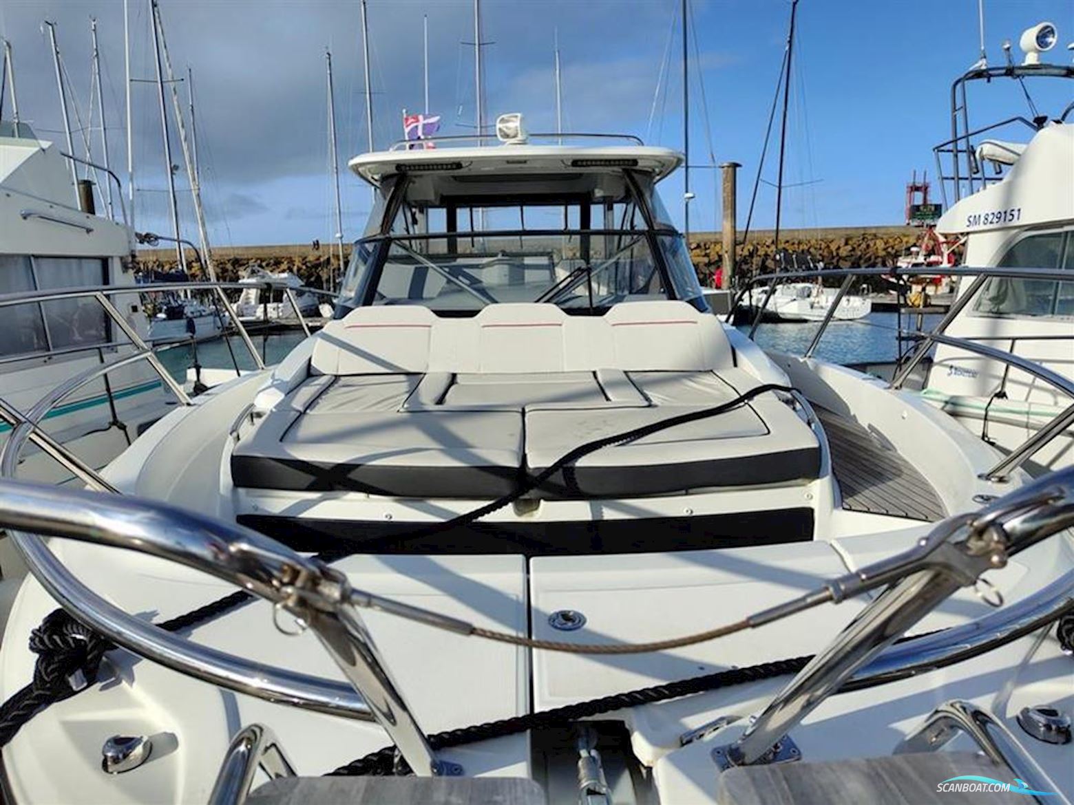 Jeanneau Cap Camarat 10.5 WA