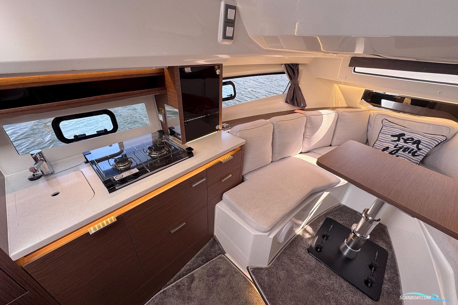 Jeanneau Cap Camarat 10.5 WA Serie 2