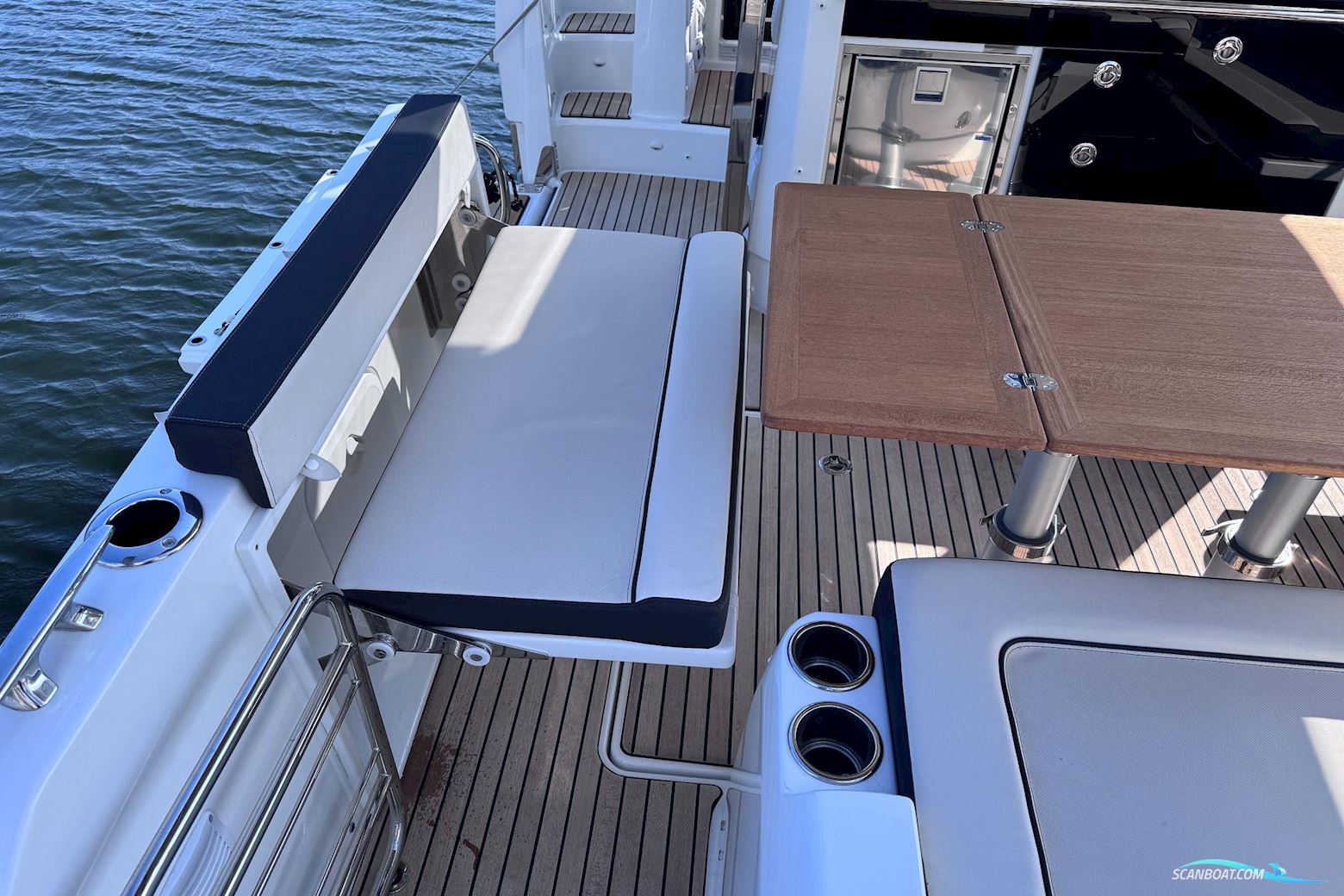 Jeanneau Cap Camarat 10.5 WA Serie 2