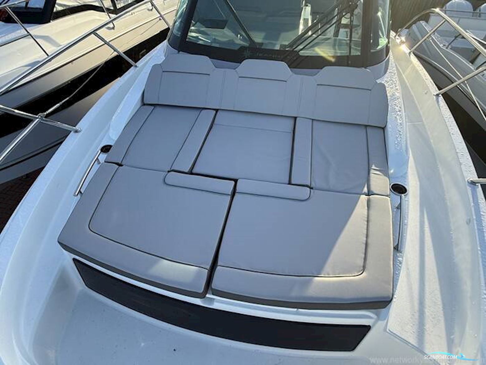 Jeanneau Cap Camarat 10.5 WA Series 2