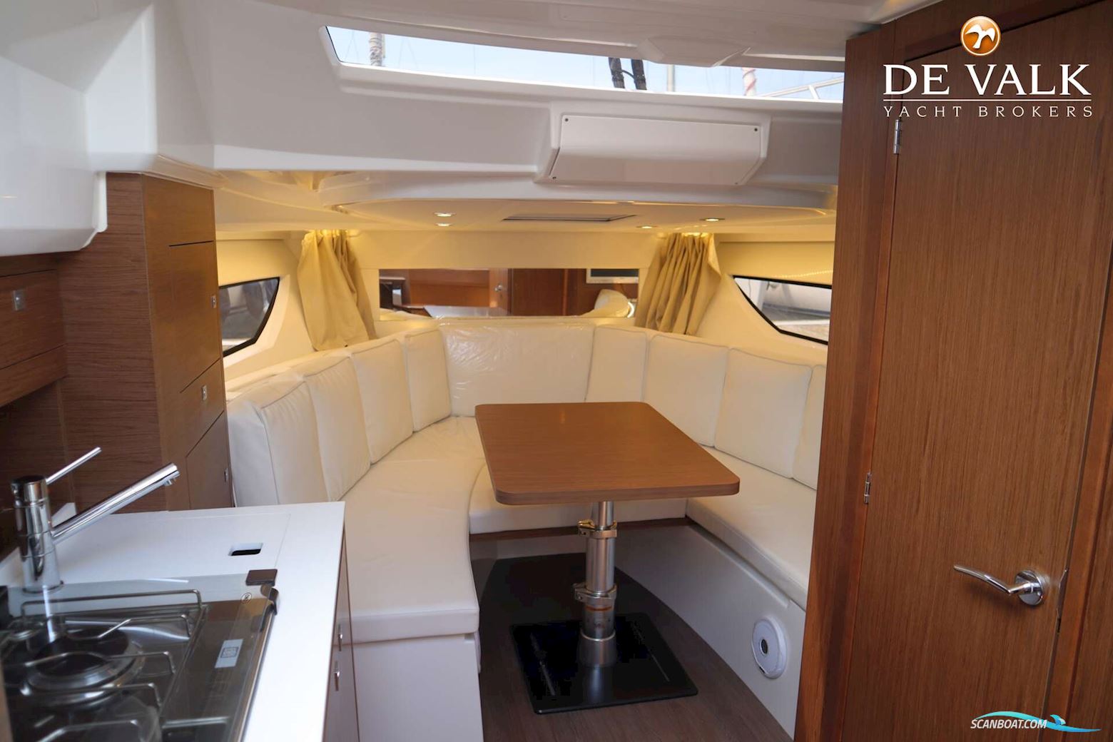 Jeanneau Cap Camarat 10.50 WA