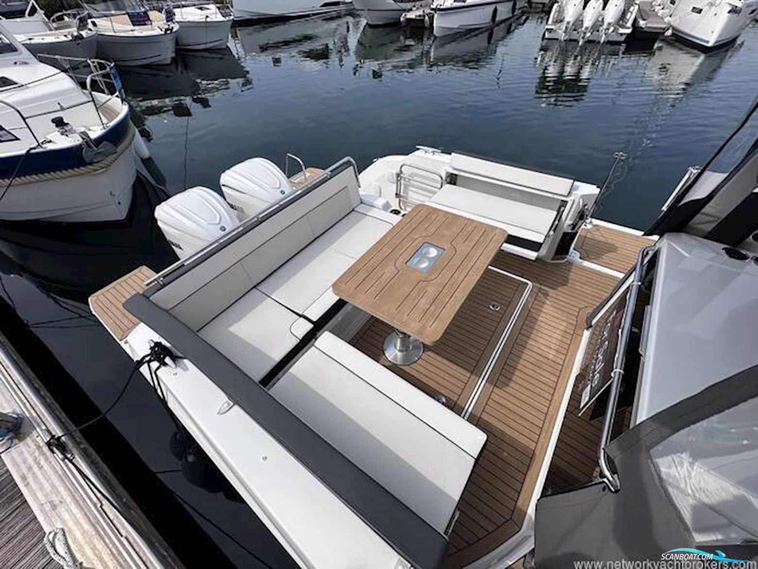 Jeanneau Cap Camarat 10.5WA S2