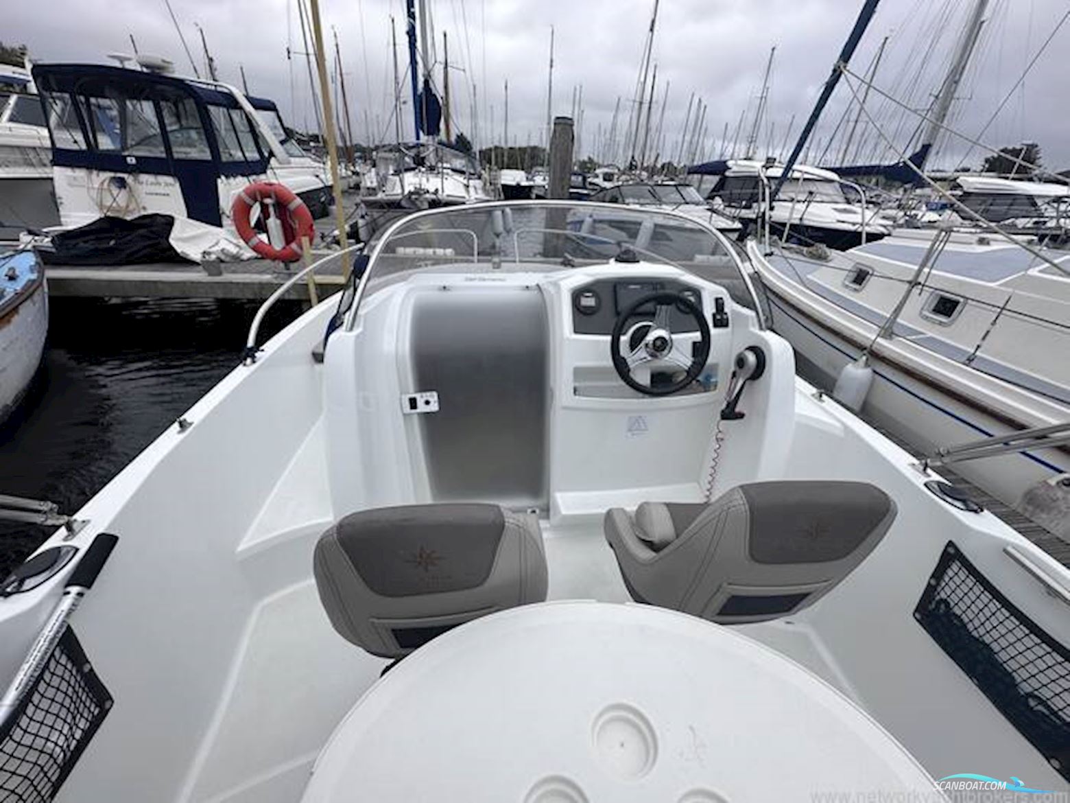 Jeanneau Cap Camarat 5.5 WA