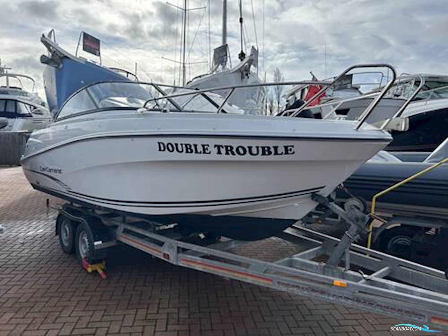 Jeanneau Cap Camarat 6.5 BR Motorbåd 2017, med Yamaha FL200 motor, England