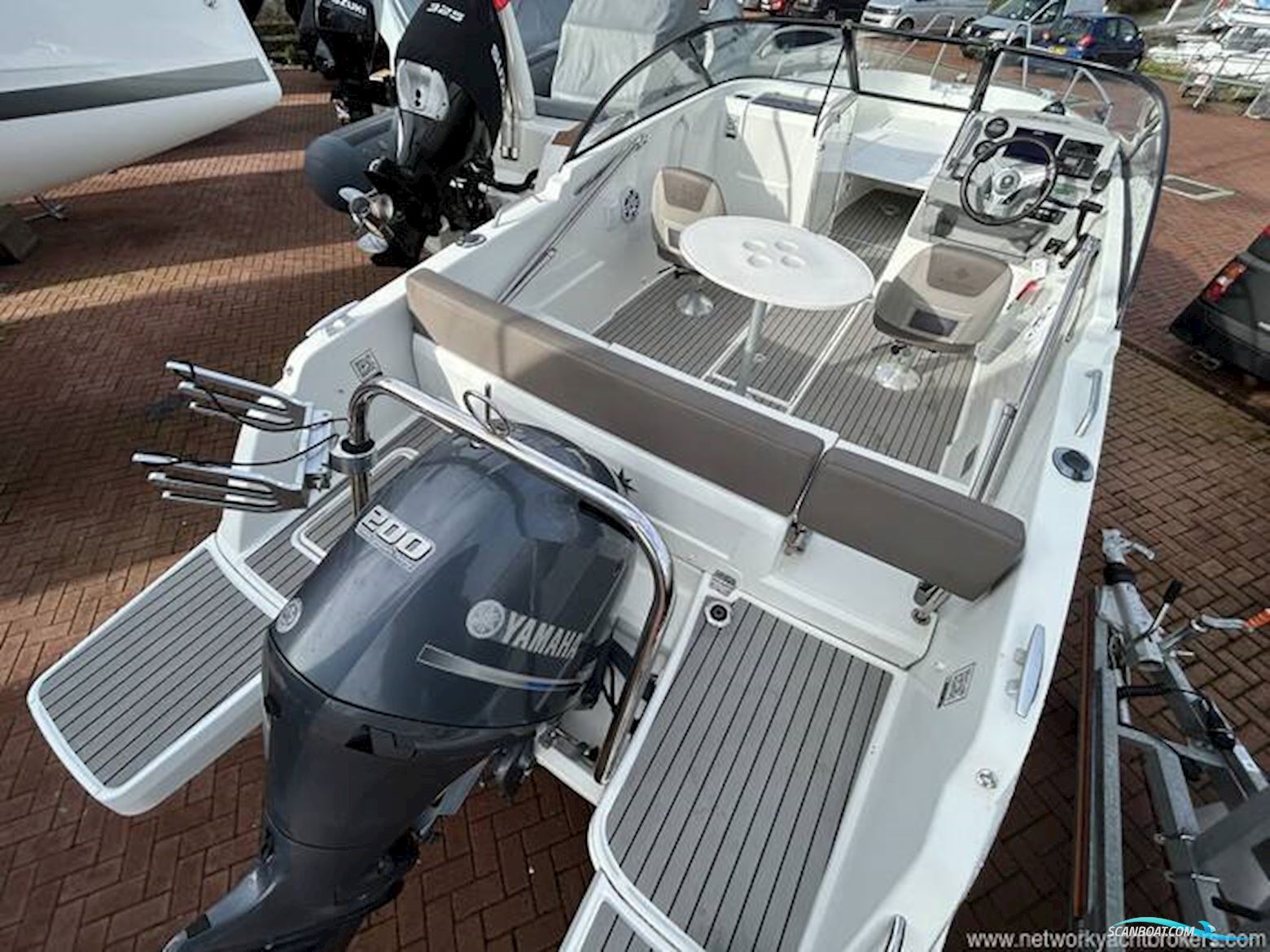 Jeanneau Cap Camarat 6.5 BR