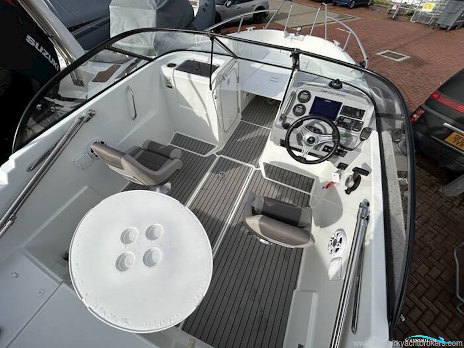 Jeanneau Cap Camarat 6.5 BR