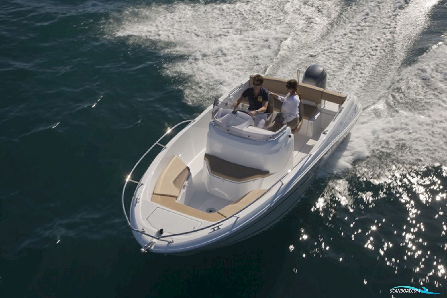 Jeanneau Cap Camarat 6.5 CC