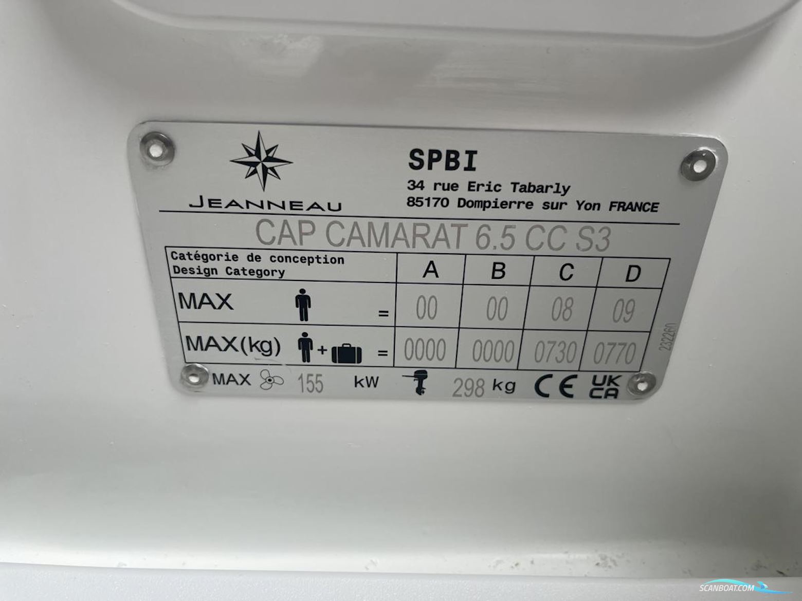 Jeanneau Cap Camarat 6.5 Center Console