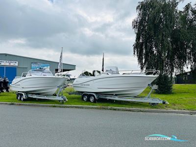 Jeanneau Cap Camarat 6.5 Center Console Motorbåd 2027, med Suzuki motor, Holland