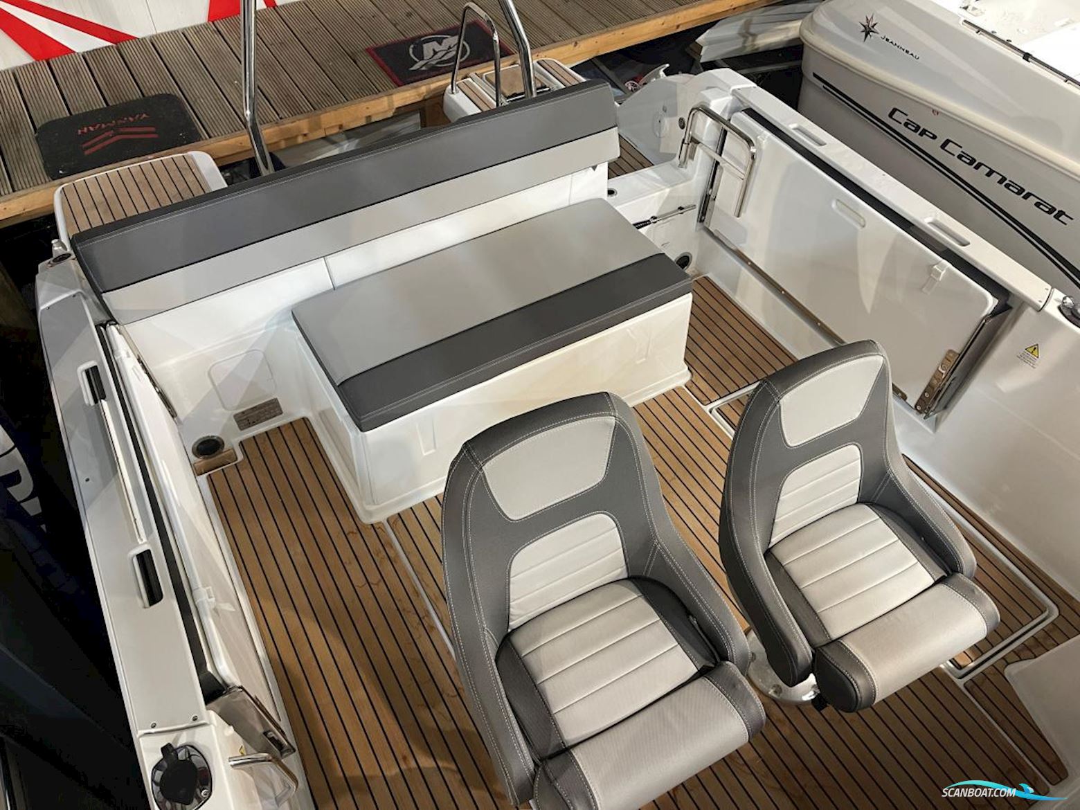Jeanneau Cap Camarat 6.5 Serie 3