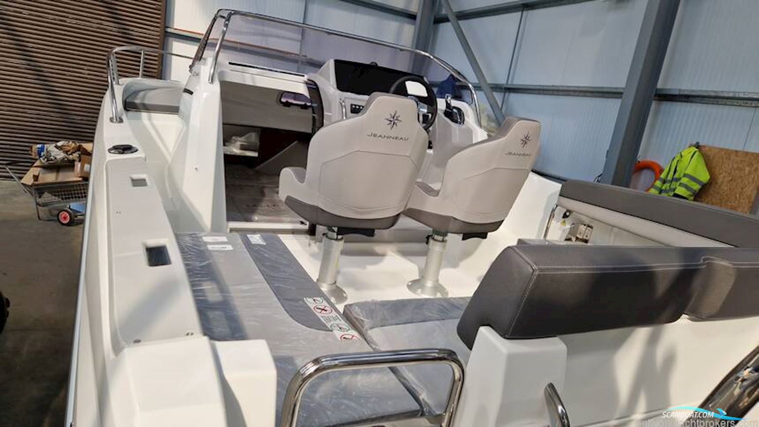 Jeanneau Cap Camarat 6.5 WA S3