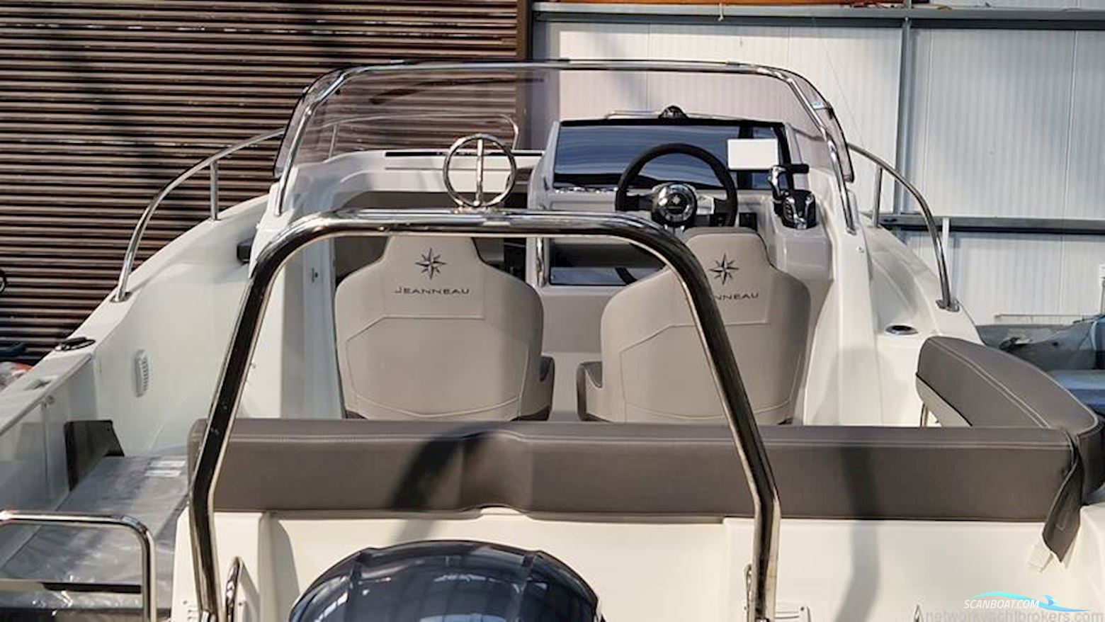 Jeanneau Cap Camarat 6.5 WA S3