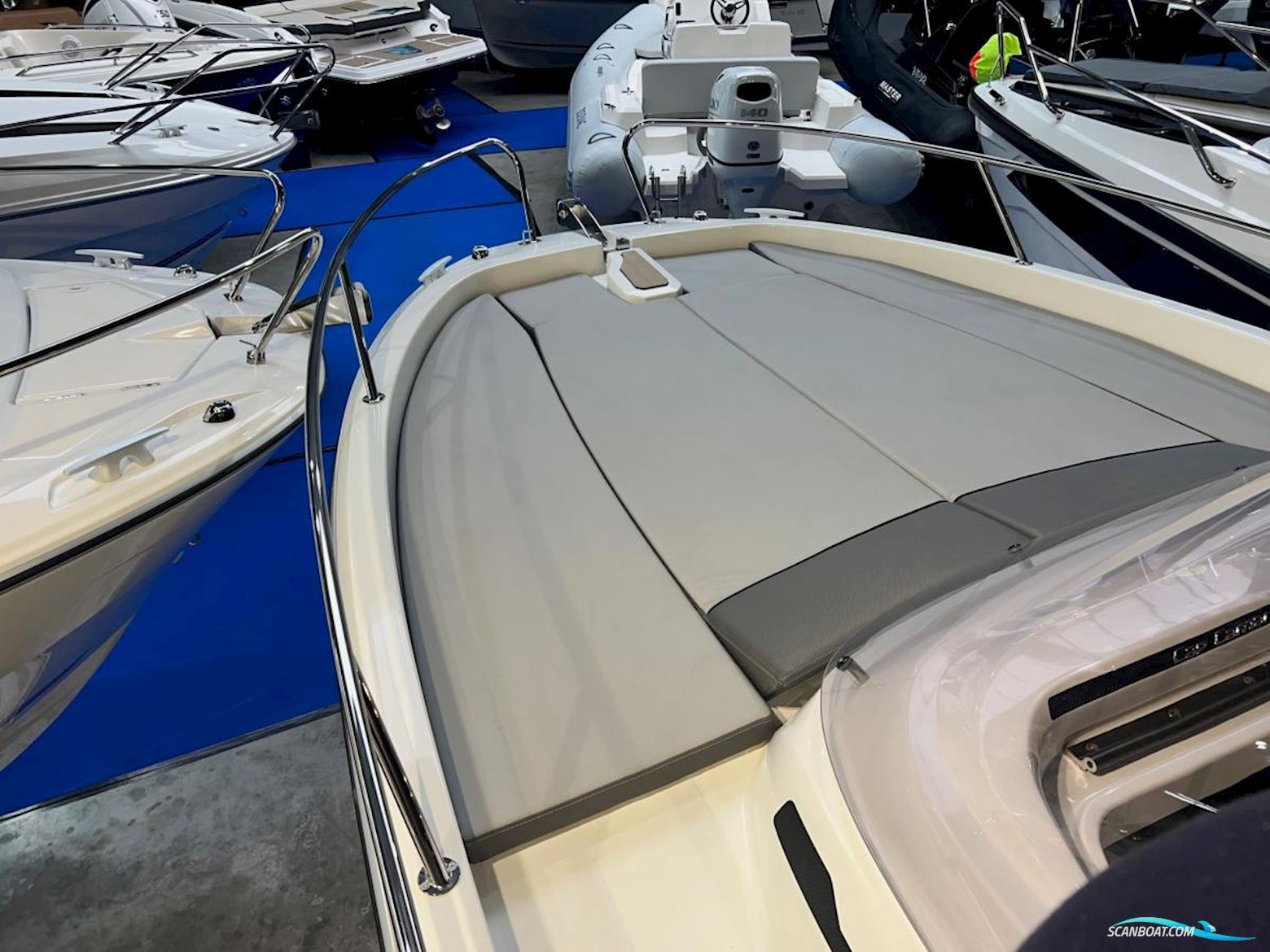 Jeanneau Cap Camarat 6.5 Walk Around