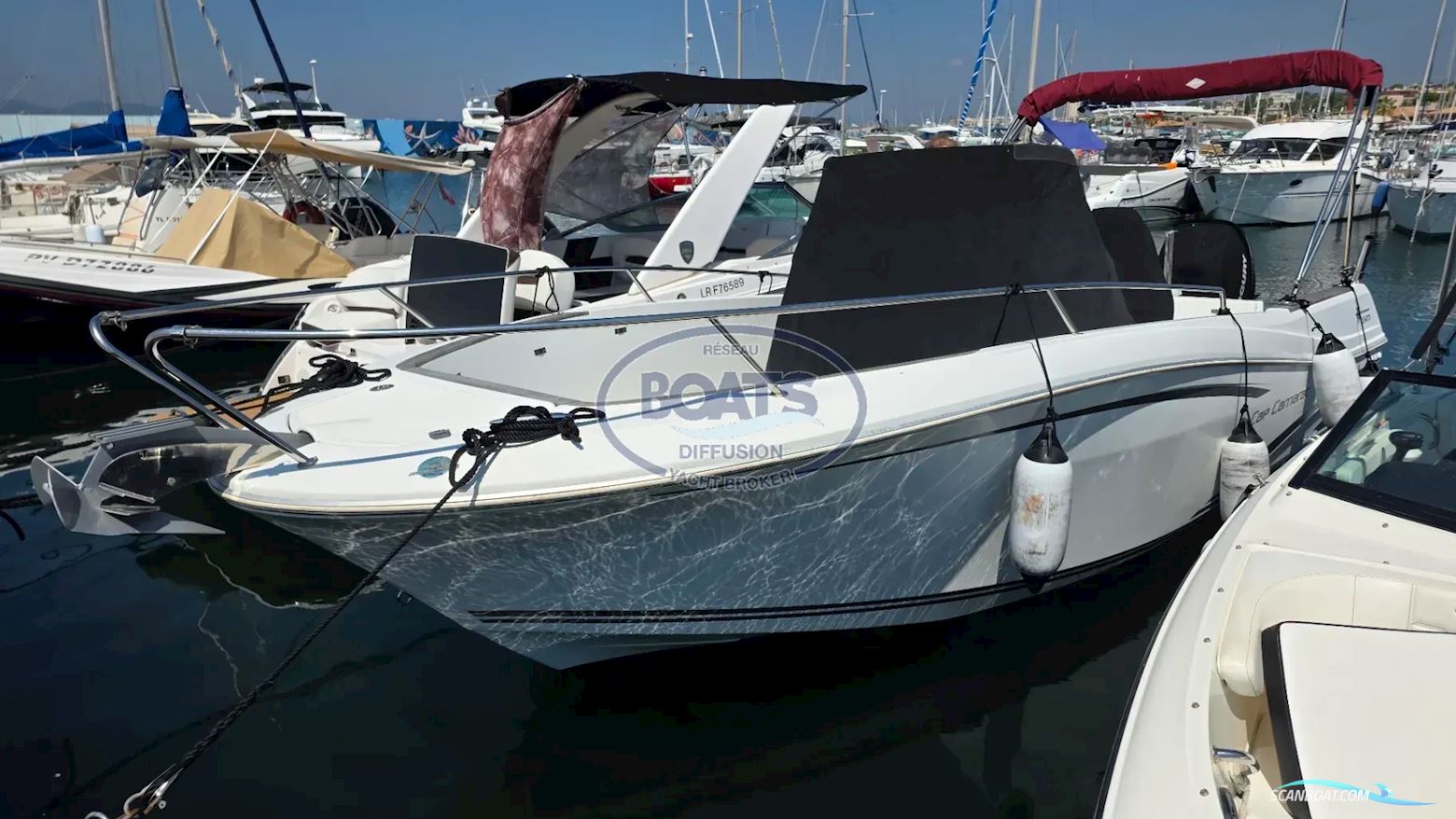 Jeanneau CAP CAMARAT 7.5 CC