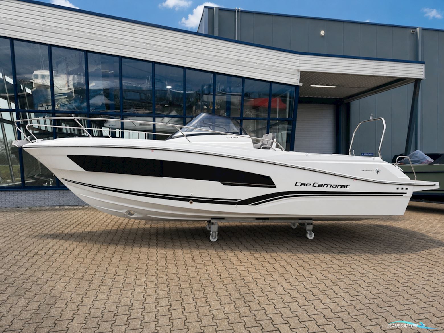 Jeanneau Cap Camarat 7.5 WA Serie 3 Motorbåd 2026, med Suzuki motor, Holland