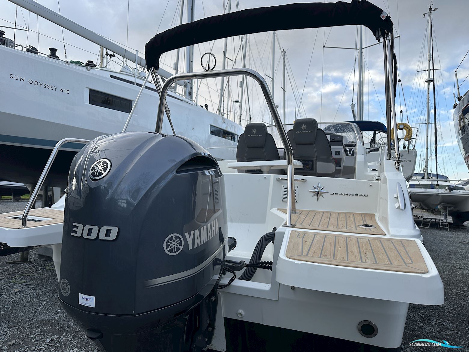 Jeanneau Cap Camarat 7.5 WA Series II