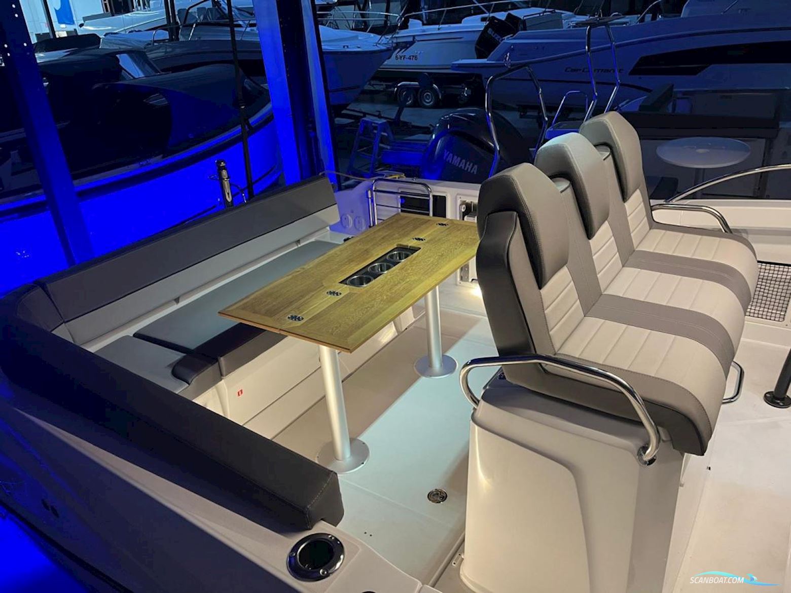 Jeanneau Cap Camarat 9.0 CC