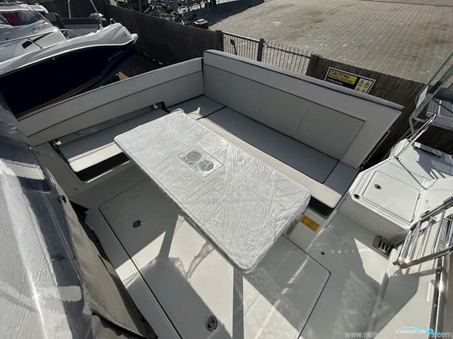 Jeanneau Cap Camarat 9.0 WA S2