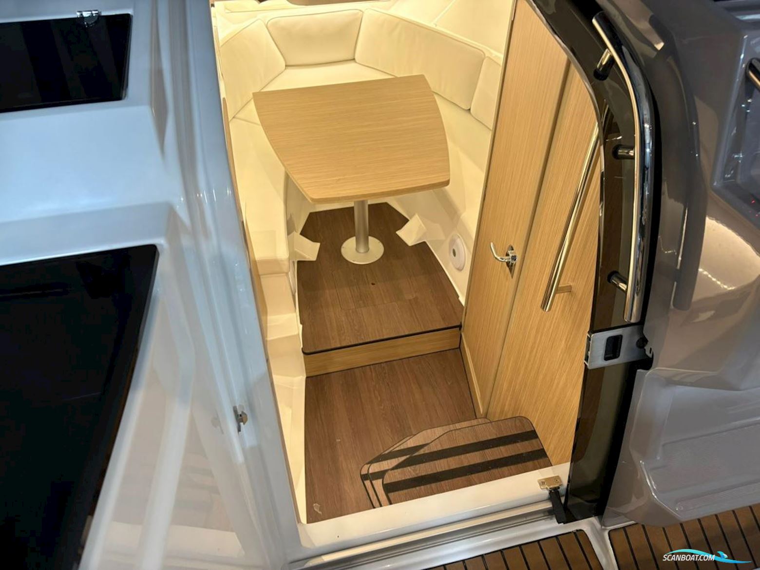 Jeanneau Cap Camarat 9.0 WA S2