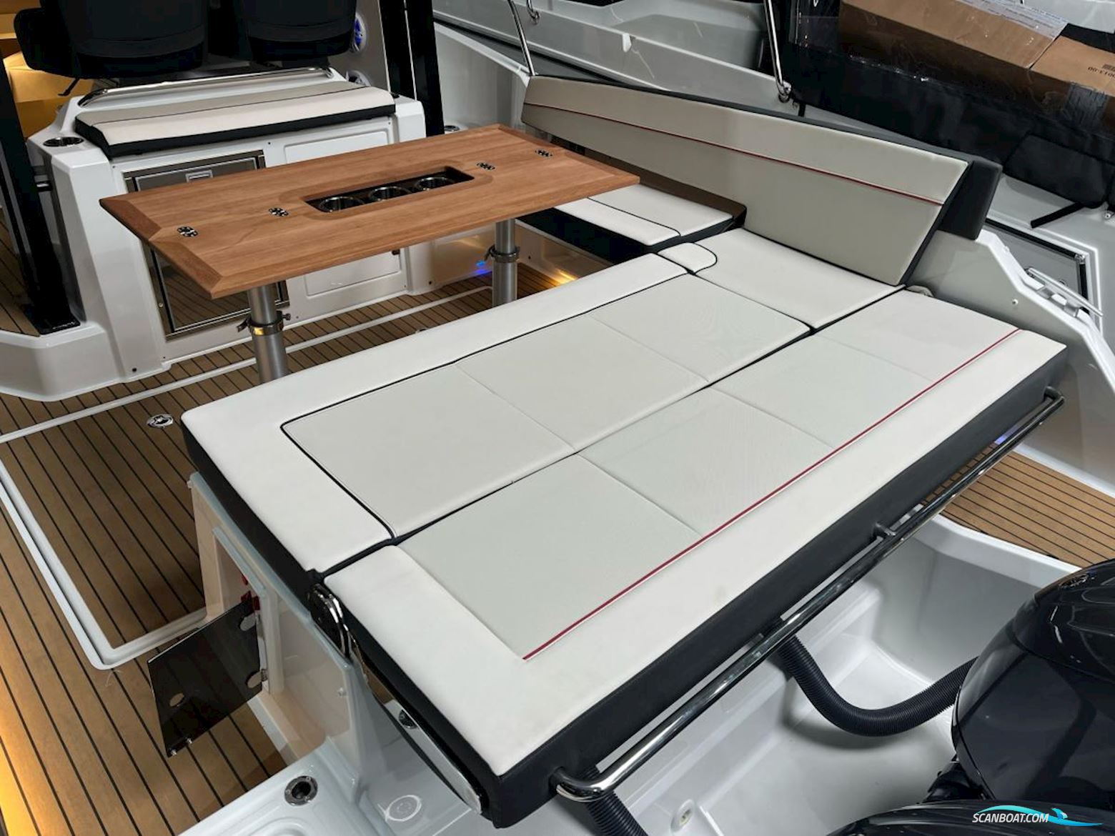 Jeanneau Cap camarat 9.0 WA serie 2