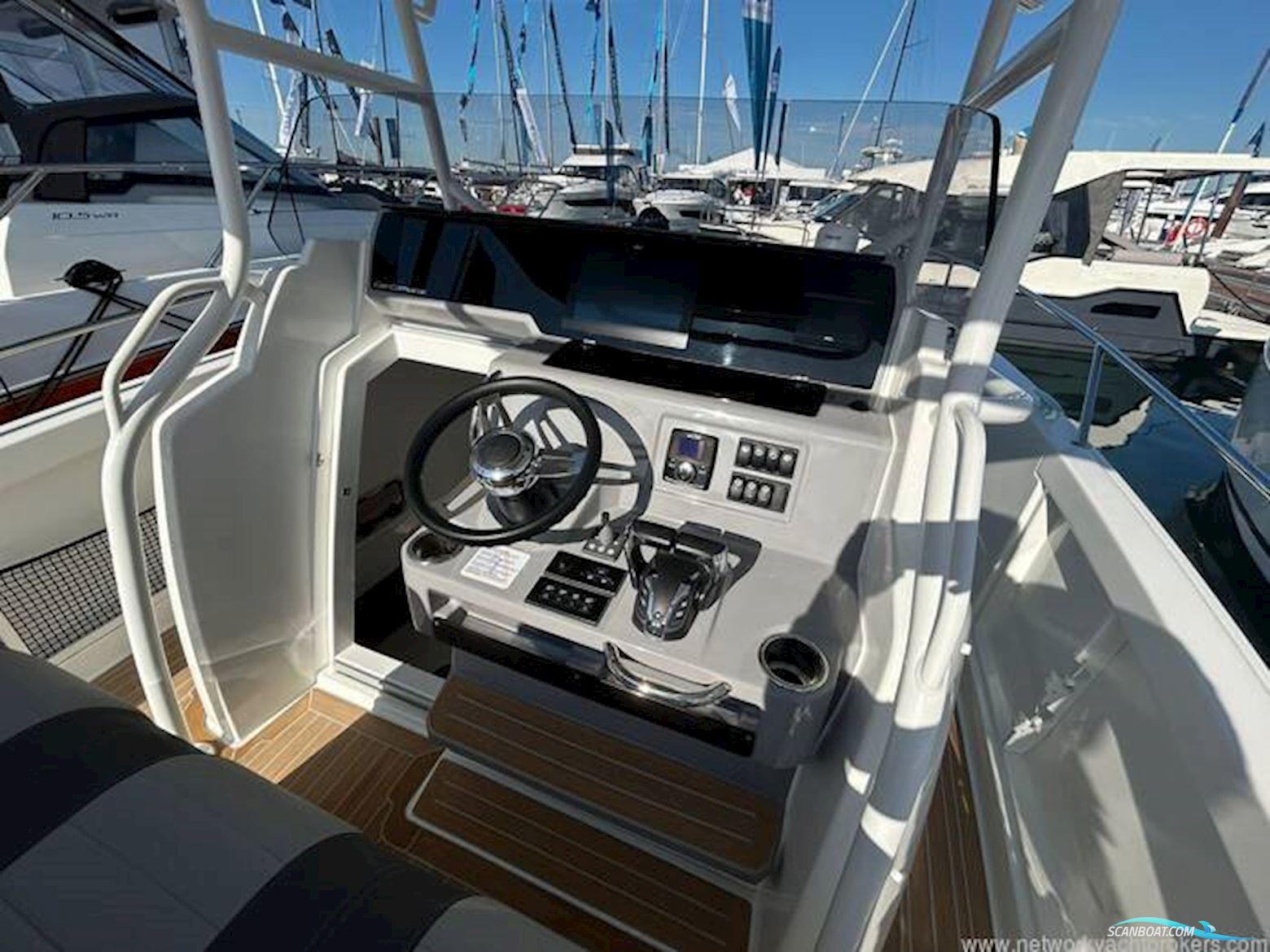 Jeanneau Cap Camarat 9.0CC