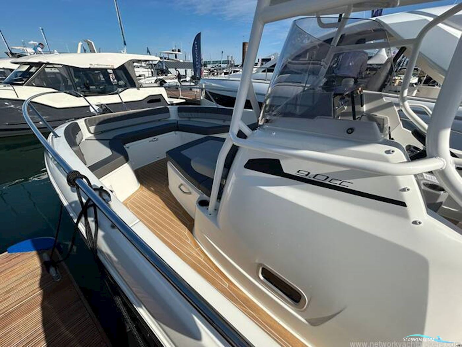 Jeanneau Cap Camarat 9.0CC