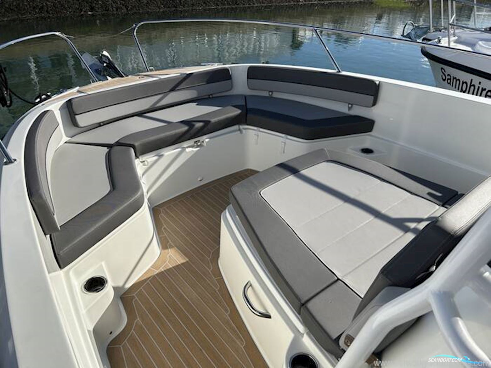 Jeanneau Cap Camarat 9.0CC