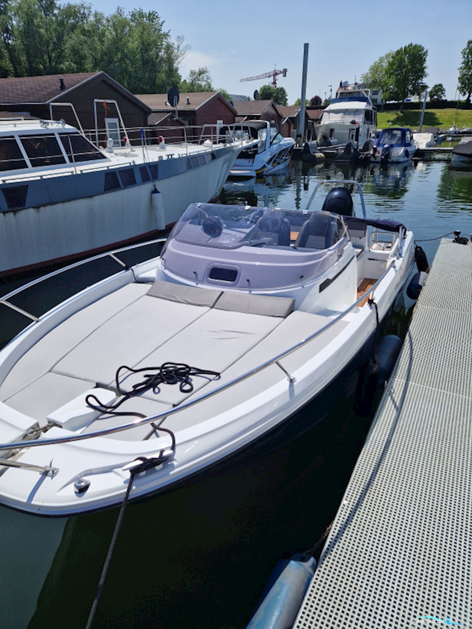 Jeanneau Cap Camera 6.5 WA Serie III