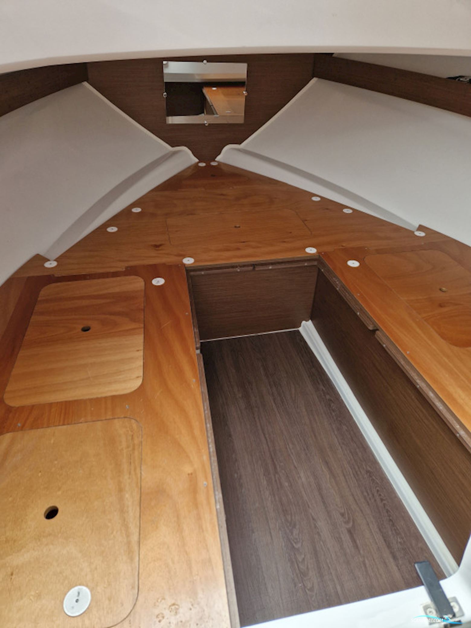 Jeanneau Cap Camera 6.5 WA Serie III