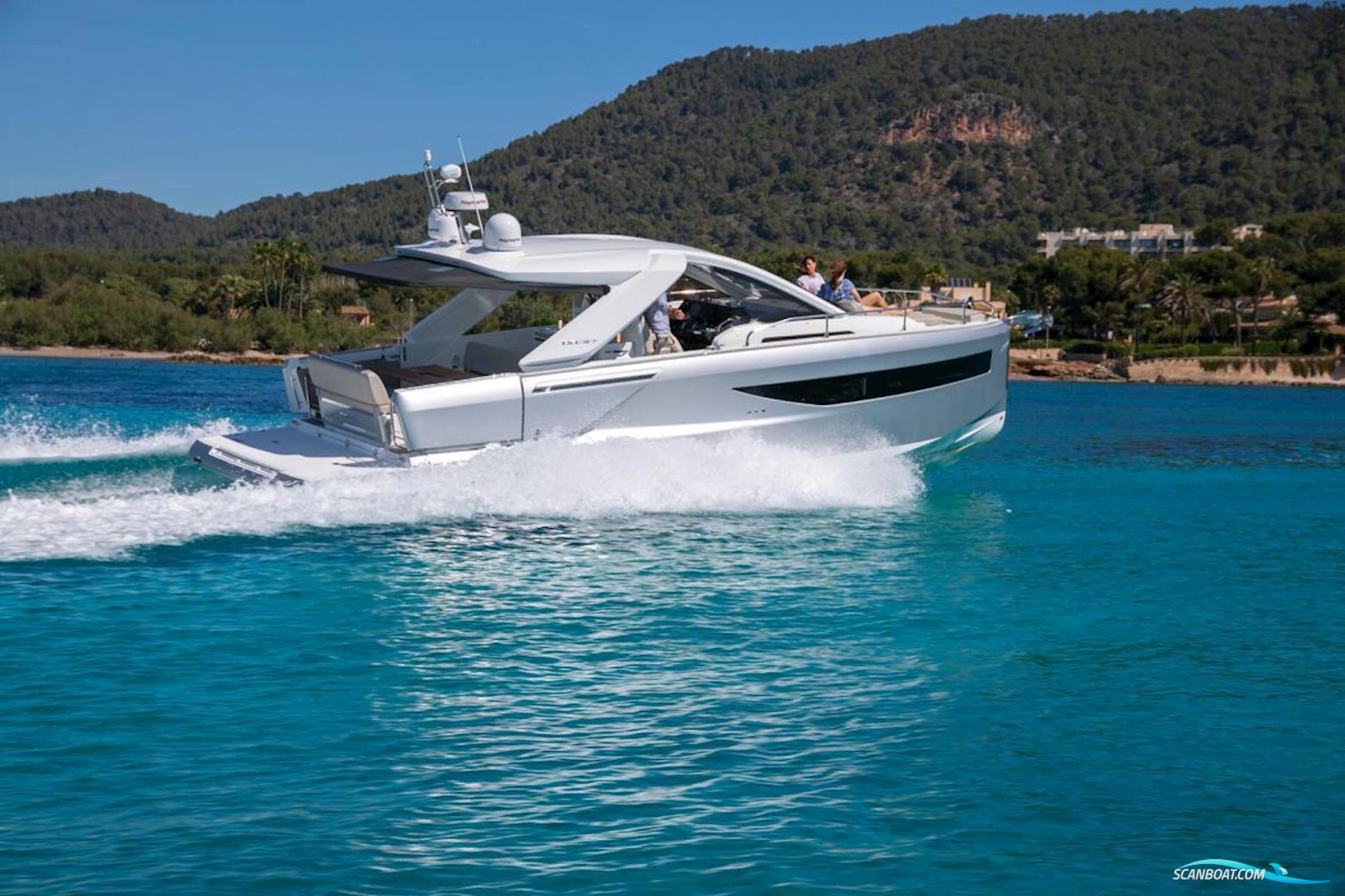 Jeanneau DB-37