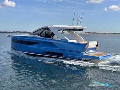 Jeanneau DB37 Motorbåd 2024, med Volvo Penta D4-320 motor, England